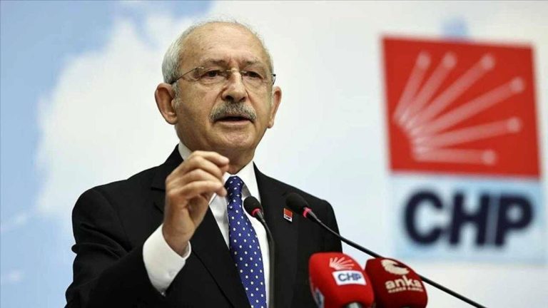 Kılıçdaroğlu ndan  soğan  paylaşımı